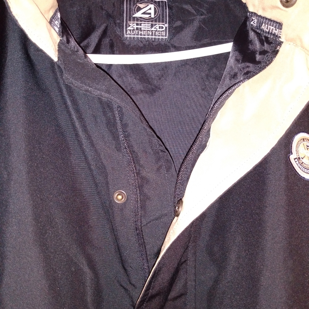 Golf Jacket - Picture 7 of 8